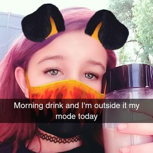 Meet your Posher, Danielle